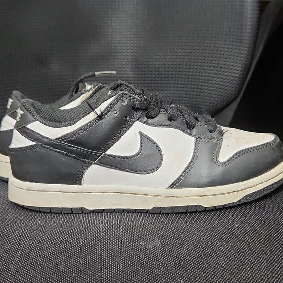 Boys low top Panda sneakers - Picture 2 of 5